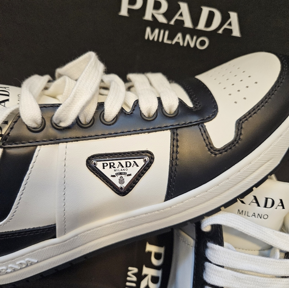 PRADA Women’s ‘Downtown’ Logo Leather Sneakers Black & White Size 38 - Picture 3 of 10
